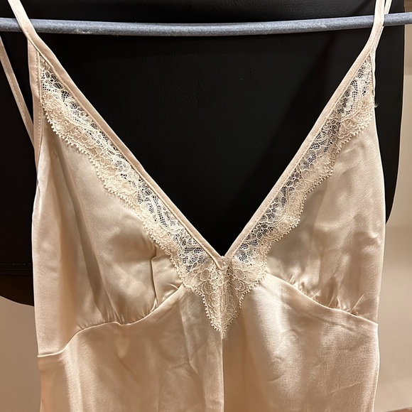NWT Abercrombie & Fitch Satin Nightie - Picture 4 of 6